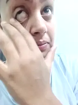 GreciaMorgan – webcam model profile photo Image 2