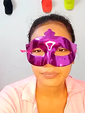 EmmaEboney – webcam model profile photo Image 3