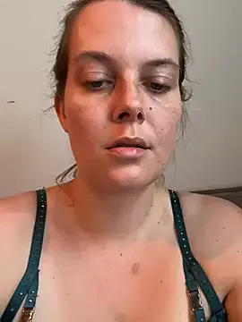 CassieGil – webcam model profile photo Image 2