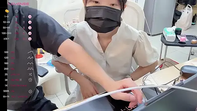 OrianaFalacci – webcam model profile photo Image 5