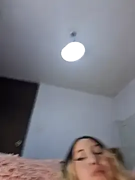 AnitaVega – webcam model profile photo Image 14