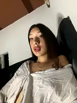 ValMoonlight – webcam model profile photo Image 5