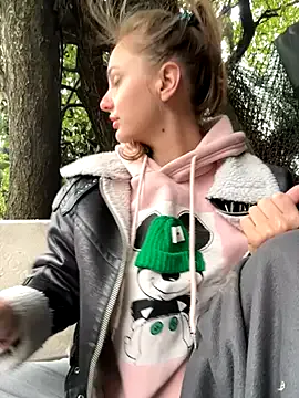 EvaAmanti – webcam model profile photo Image 19