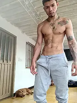 tai_fun – webcam model profile photo Image 6