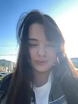 CassieGil – webcam model profile photo Image 2