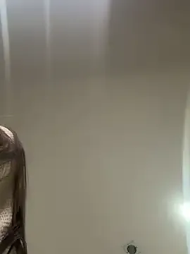 alanna_Micheles – webcam model profile photo Image 8