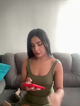 Nikothyna – webcam model profile photo