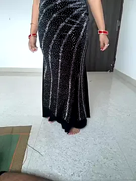 JadeMartinelli – webcam model profile photo Image 3