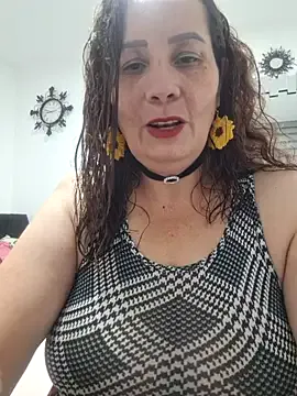 NinaFontana – webcam model profile photo Image 3