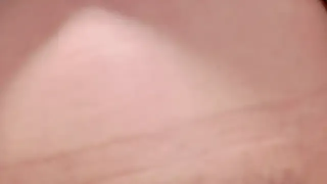 emma_tour – webcam model profile photo Image 6