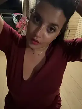 ChloeeGill – webcam model profile photo Image 6