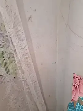 PrincessSnowAngel – webcam model profile photo Image 5