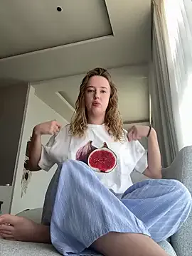 CassieGil – webcam model profile photo Image 14