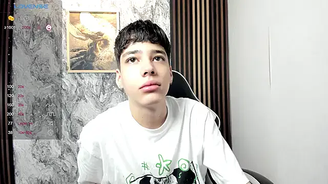 AmyBelmontt – webcam model profile photo Image 13