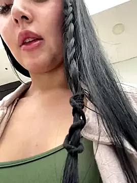 ZoeyReed – webcam model profile photo Image 8