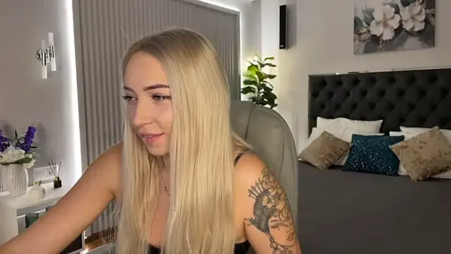 SweeT_Ebonyyx – webcam model profile photo Image 17