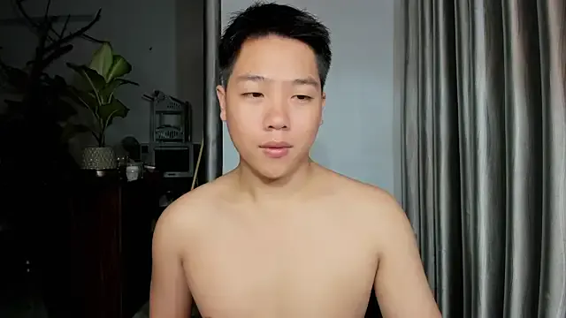 orisune – webcam model profile photo Image 2