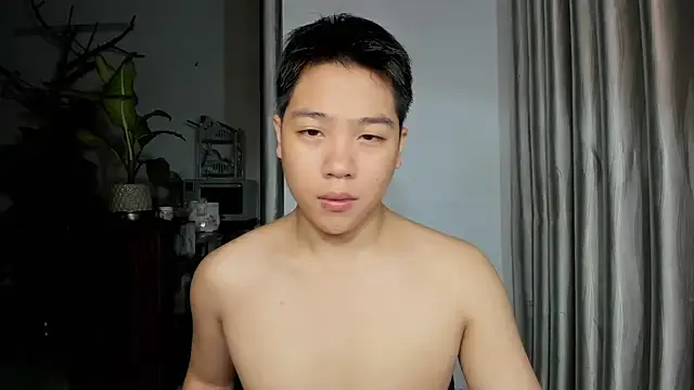 orisune – webcam model profile photo Image 3