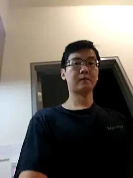 Juhone – webcam model profile photo Image 14