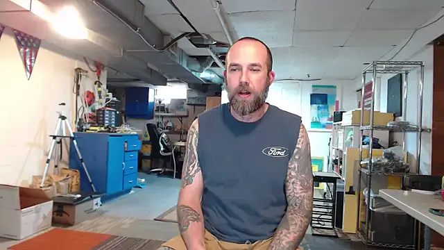 Amida_Chris – webcam model profile photo Image 12