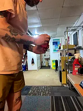 Amida_Chris – webcam model profile photo Image 4