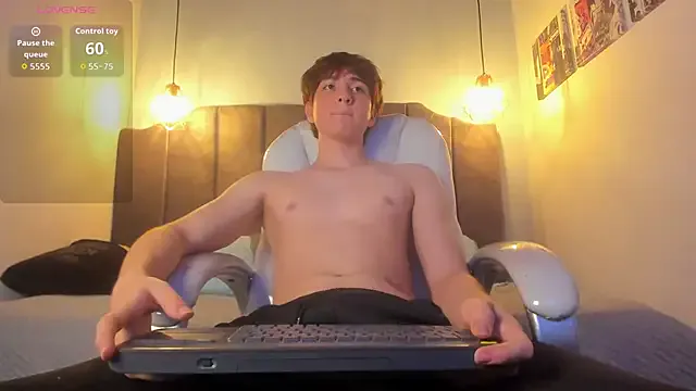 CassieGil – webcam model profile photo Image 19