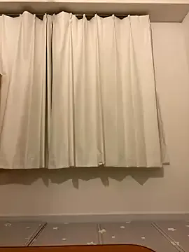 KellyBroke – webcam model profile photo Image 10