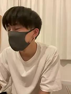 KellyBroke – webcam model profile photo Image 11