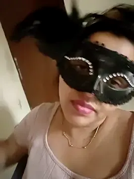 SofieeNoir – webcam model profile photo Image 8