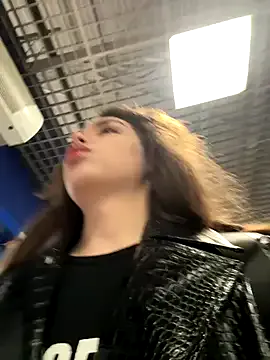 RafaellaCaruso – webcam model profile photo Image 10