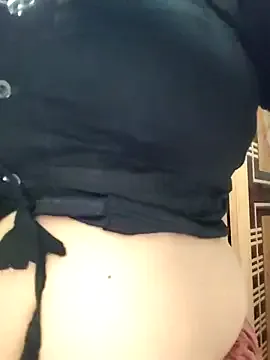 LyraCarvajal – webcam model profile photo Image 11