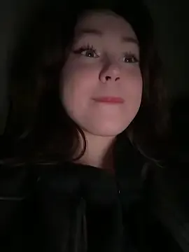 EvieLordes – webcam model profile photo Image 18