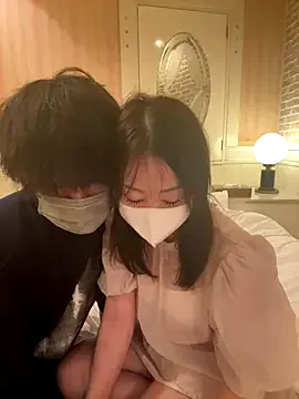 AbrilSilva – webcam model profile photo Image 2