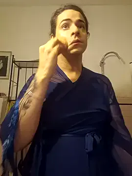 JadeMartinelli – webcam model profile photo Image 2