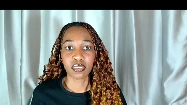 SamaraSin – webcam model profile photo Image 3