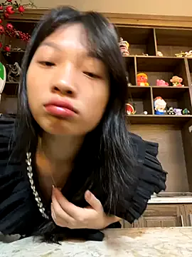 SeleneHart – webcam model profile photo Image 13