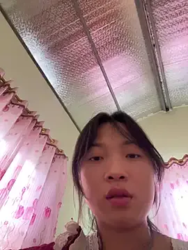 SeleneHart – webcam model profile photo Image 19