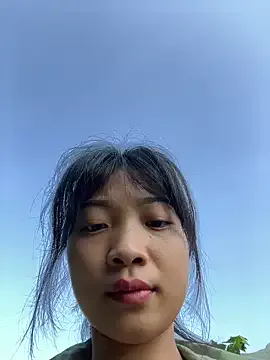 SeleneHart – webcam model profile photo Image 3