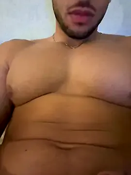 MeganAmber – webcam model profile photo Image 16