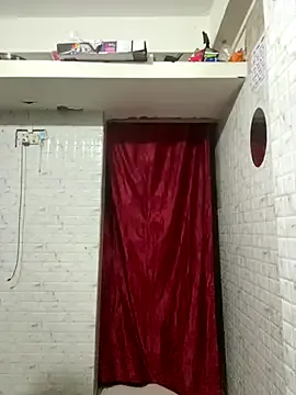 TifanyCadavid – webcam model profile photo Image 2