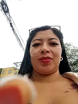 EmilyWeston – webcam model profile photo Image 14