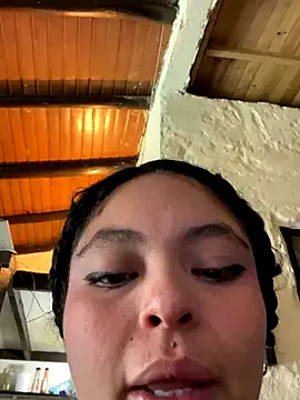 bathory_vamps – webcam model profile photo Image 5