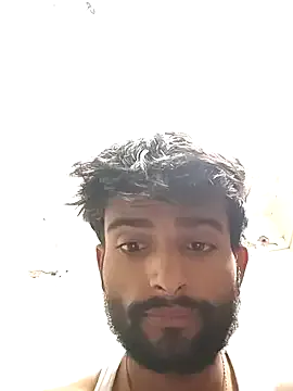 AmyBelmontt – webcam model profile photo Image 2