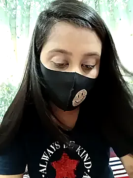 AmyBelmontt – webcam model profile photo Image 11