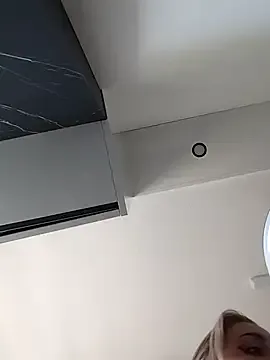 NatallieLynn – webcam model profile photo Image 10