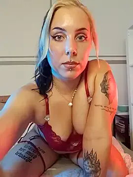 NatallieLynn – webcam model profile photo Image 16