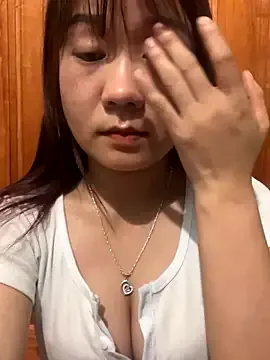 SophieBlaake – webcam model profile photo Image 9