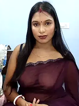 TynaJohnson – webcam model profile photo Image 2