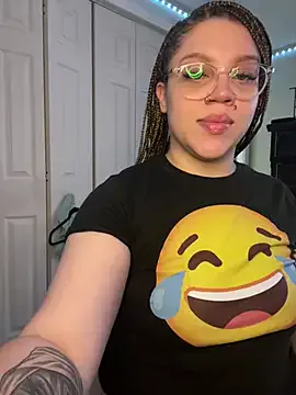 KataKovalenko – webcam model profile photo Image 2