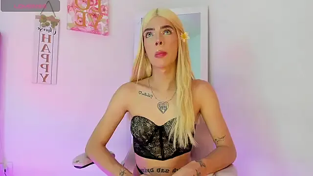 KataKovalenko – webcam model profile photo Image 2